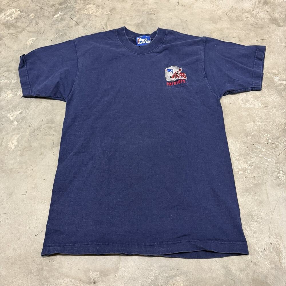 Vintage Pro Player New England Patriots Embroidered T-shirt Men’s Medium